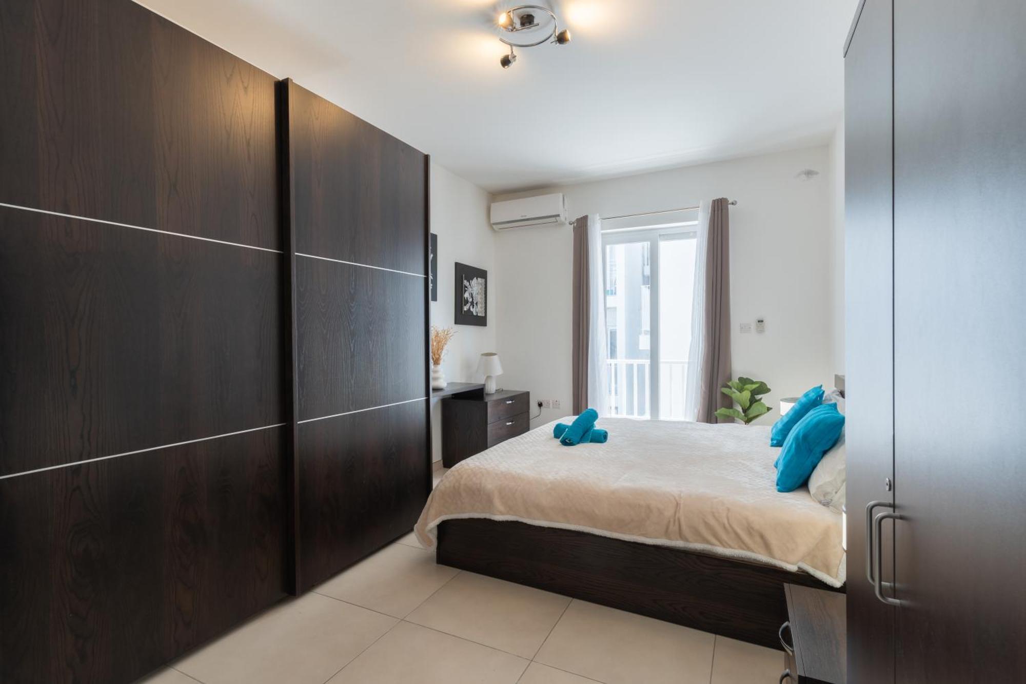 2 Bedroom In Central St Julians Prime Location In Paceville Apt 3 By Vaganza Saint Julian's Exterior photo